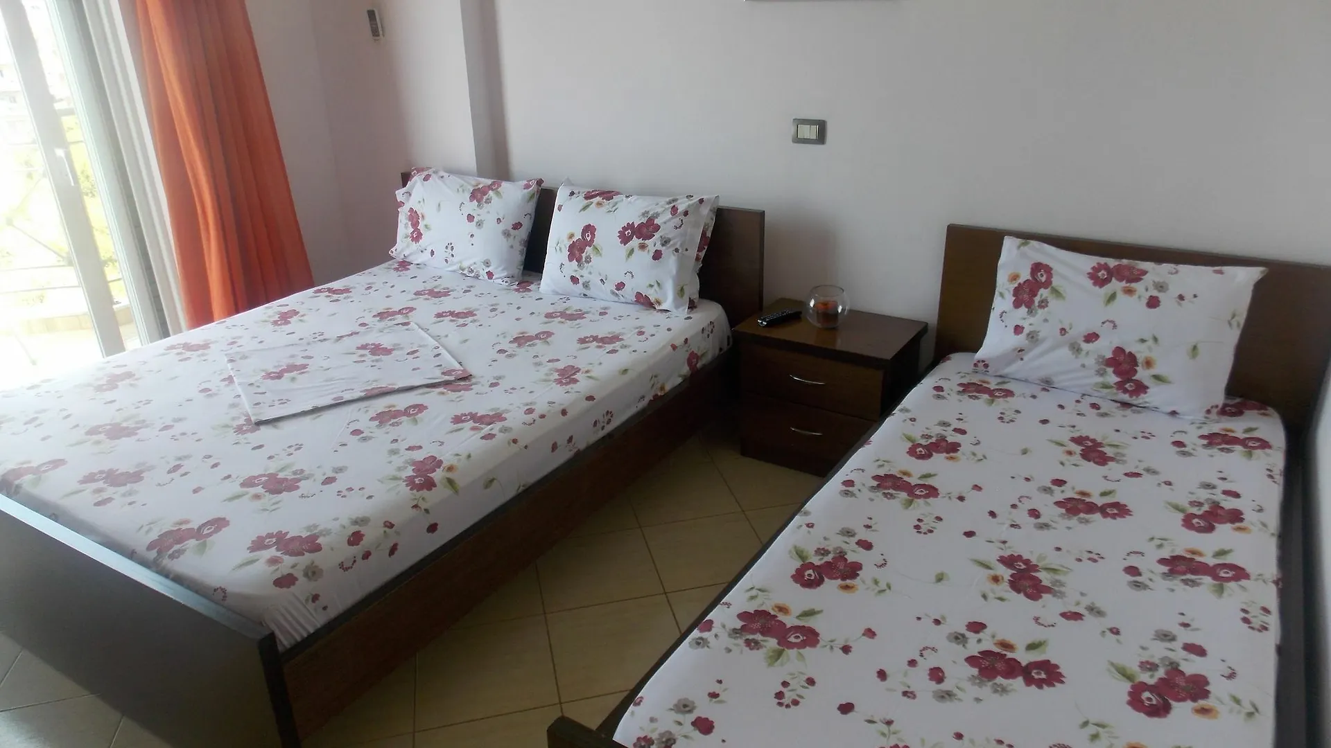 Piter Beach Apartments Sarandë 2*,  Albania